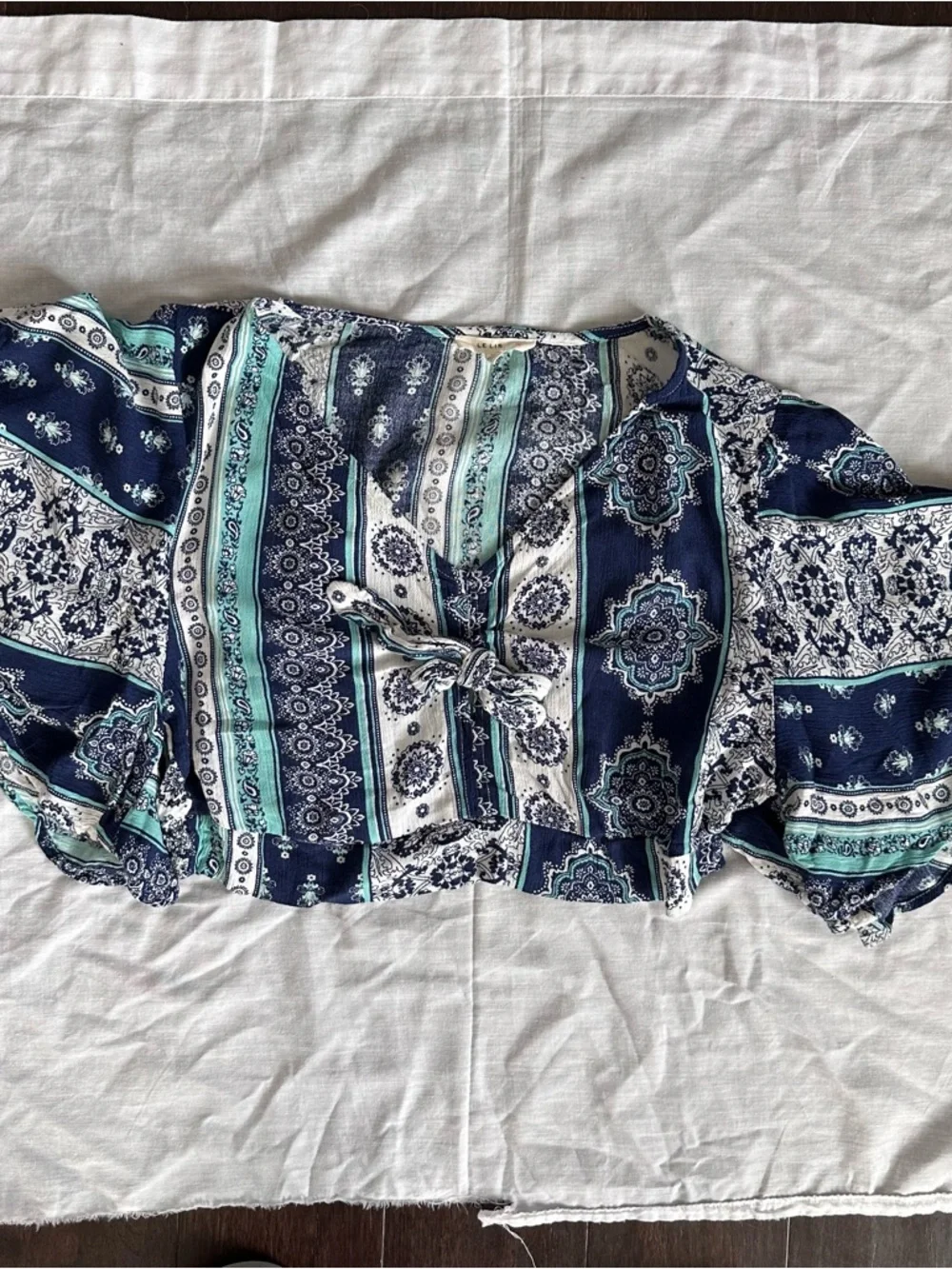 Le Lis Boho Tie Front Crop Top Medium Navy Teal Bell Sleeve - Picture 7 of 14